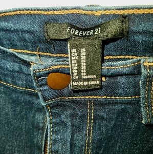 Juniors skinny jeans